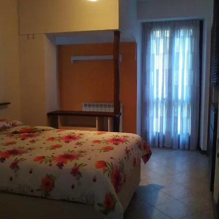 Casa Della Spiga Apartamento *